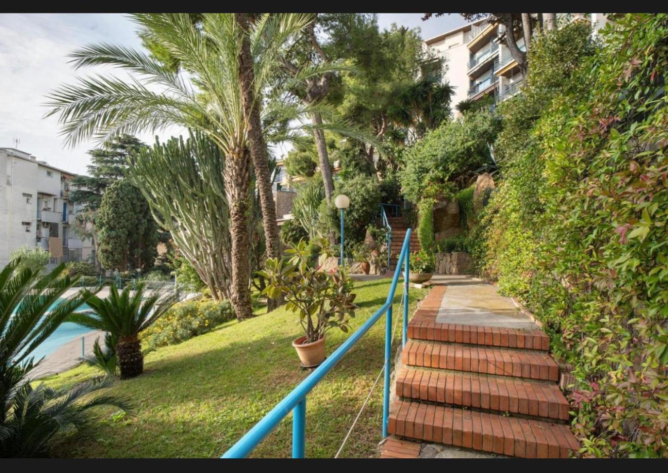 Mamariviera Home Holidays Sanremo - Casa Vista Mare Con Piscina Екстер'єр фото